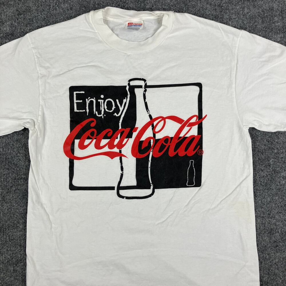 Hanes T-Shirt Mens M White Coca-Cola Graphic Logo Vintage Soda‎ Pop Enjoy Coke